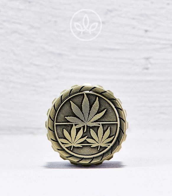 Metall Grinder mit Cannabis Gravur 45mm 4-teilig
